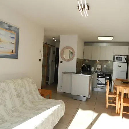 Bormes-les-mimosas, 2 Pieces, 4 Personnes - Fr-1-251-643 Bormes-les-Mimosas